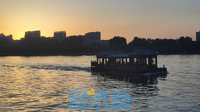 “夜运动”让济南“热的不得了”