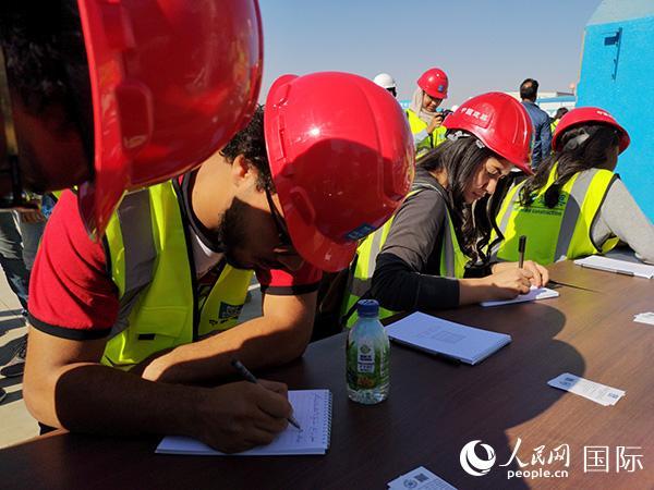 开罗大学建筑学院师生与“非洲第一高”的亲密接触
