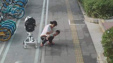 惊魂363秒！所有人都在盼着孩子哭出来