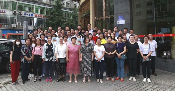 带着希望，出发！济南市68名教师奔赴重庆市武隆区、湖南省湘西州支教帮扶