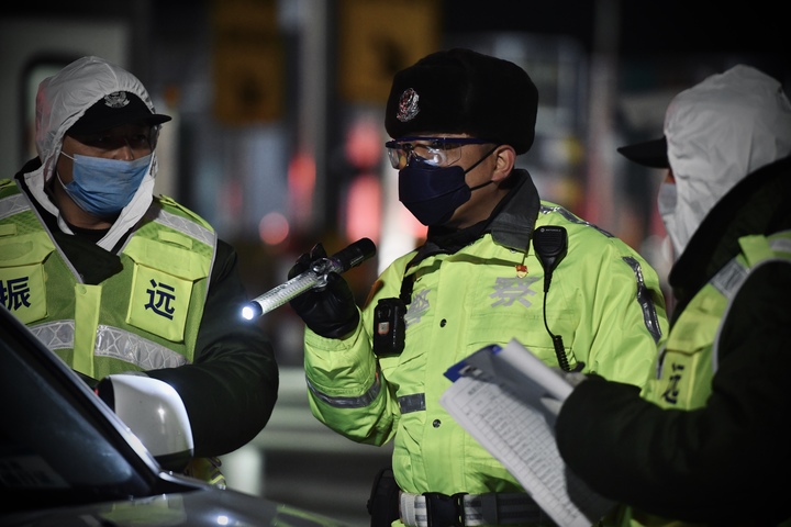 「济南时报」景深丨守护济南防疫的第一道防线