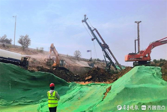 济南省道103旅游公路项目假期大干，南山旅游大通道加速成型