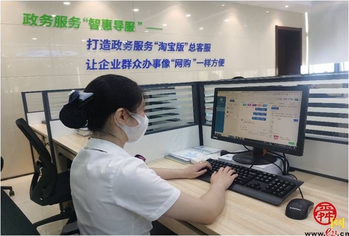 济南市行政审批服务局以为民办事实效检验模范机关建设成效