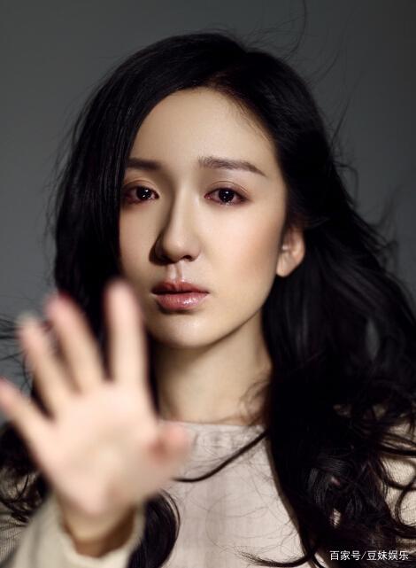 2个月换3人?陈若轩否认恋情 30岁的她感情生活有点迷……