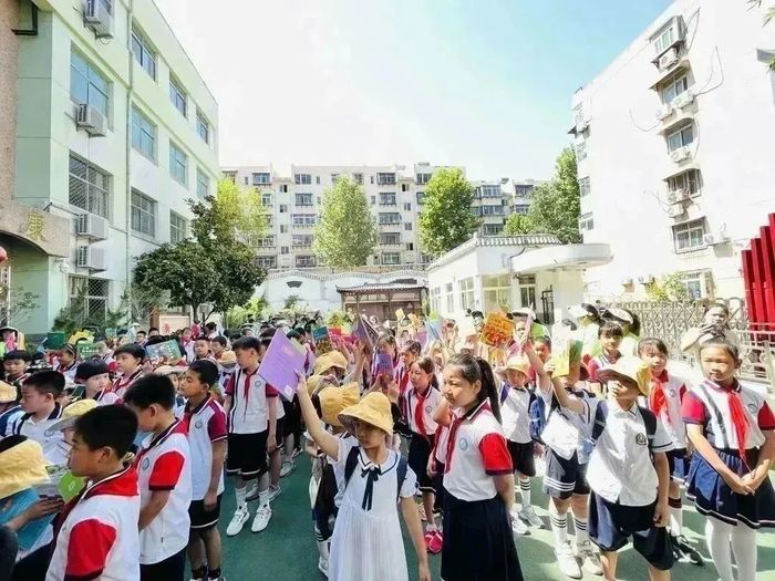 你好，小学！育贤第二幼儿园开展幼小衔接活动