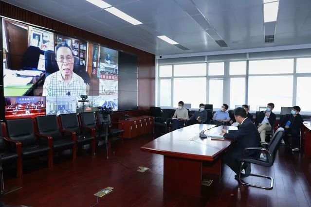 关于复课！钟南山、李兰娟、张文宏“同框”发声…