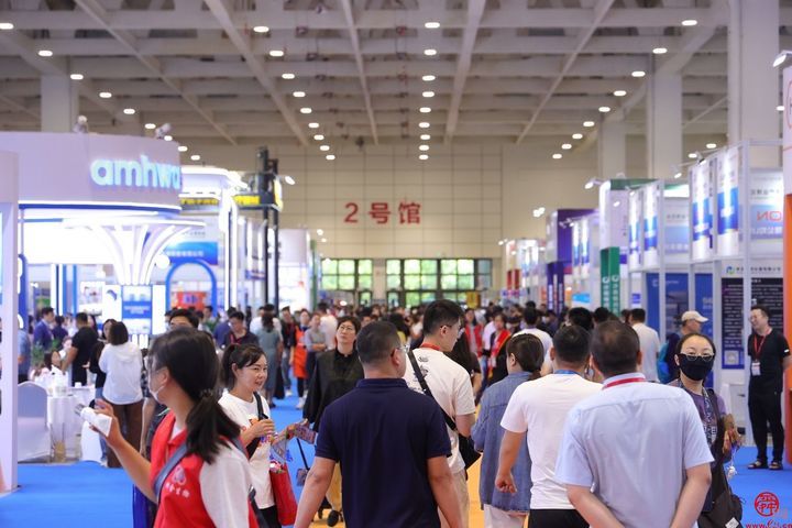 “关爱生命，呵护健康” 2023第49届中国国际医博会济南开幕