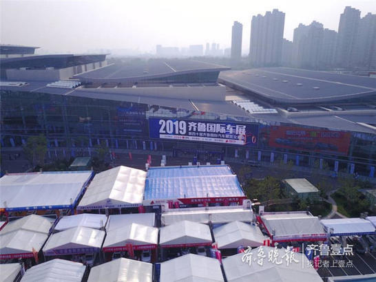 航拍山东国际会展中心，2019齐鲁国际车展隆重开幕