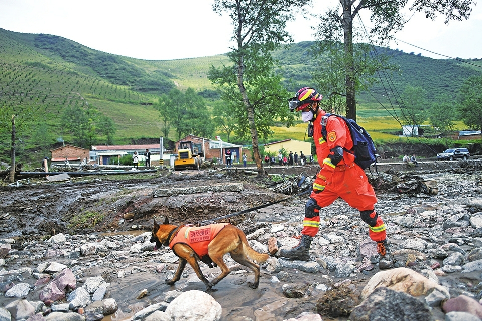 青海西宁市大通县发生山洪灾害 已致17人死亡17人失联