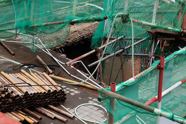 深圳致11死暴雨幸存工人:突然间涨水 跑都跑不赢