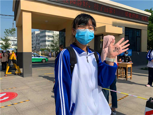 以“爱”迎接“神兽归笼”！德城区中职、初中非毕业年级全部返校