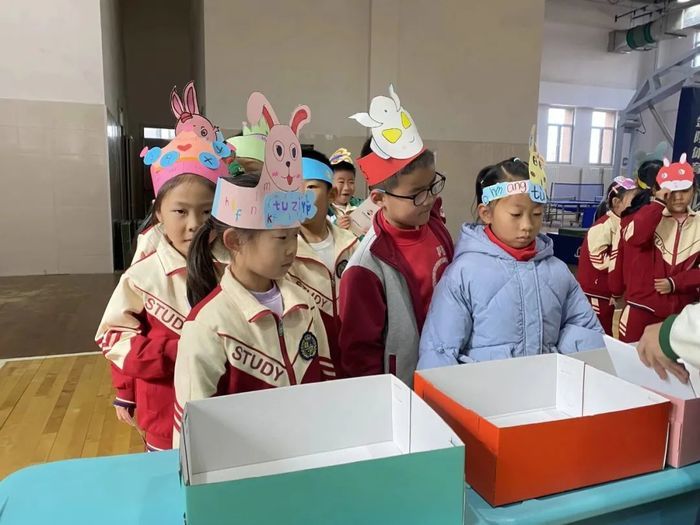 考试变游戏 来看看历城区祥泰实验学校的一年级拼音趣味闯关