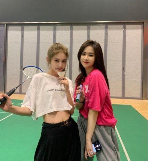 甜仇疑似发文官宣与王思聪分手|热搜第一!甜仇疑似发文官宣与王思聪分手 果然是铁打的校长,流水的网红