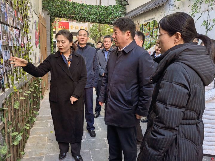 市人大常委会副主任黄贵利检查指导“如康家园”残疾人之家建设工作