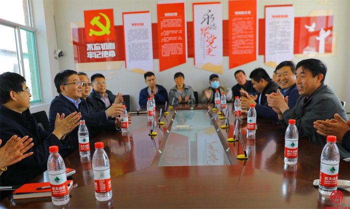 “党建红”领引“时尚绿” 济南起步区“党建引领聚人心，垃圾分类我先行”系列宣传活动正式启动