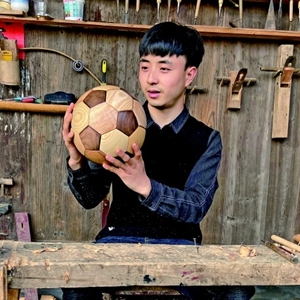 贵州“山村小木匠”火“出圈”，被赞“现代鲁班”