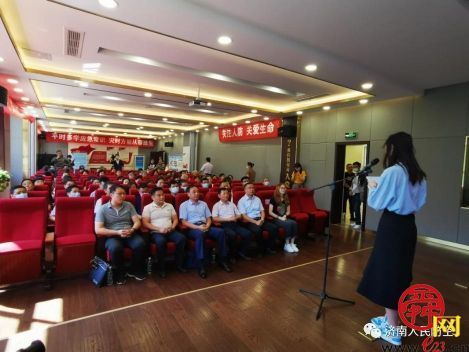 警钟长鸣 勿忘国耻 纪念“九·一八”事变89周年暨人防法规宣传教育进社区活动举行