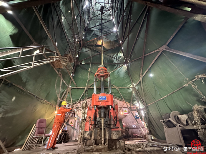 山东省地矿局一院高唐钻探施工现场发现罕见富铁矿