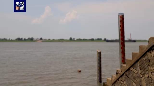 干旱致鄱阳湖持续“缩水” 水域面积较丰水期减少近3000平方公里