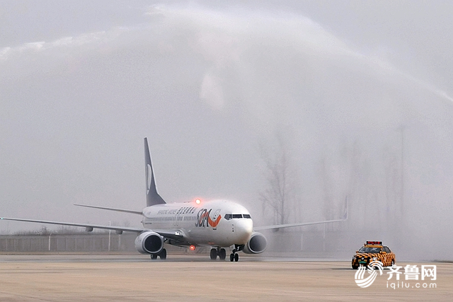 英雄归来｜迎接山东白衣天使回家，这些英雄“礼遇”你们值得