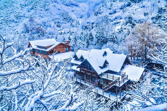 雪落冬藏！九如山迎来鹅毛大雪，银装素裹美如画
