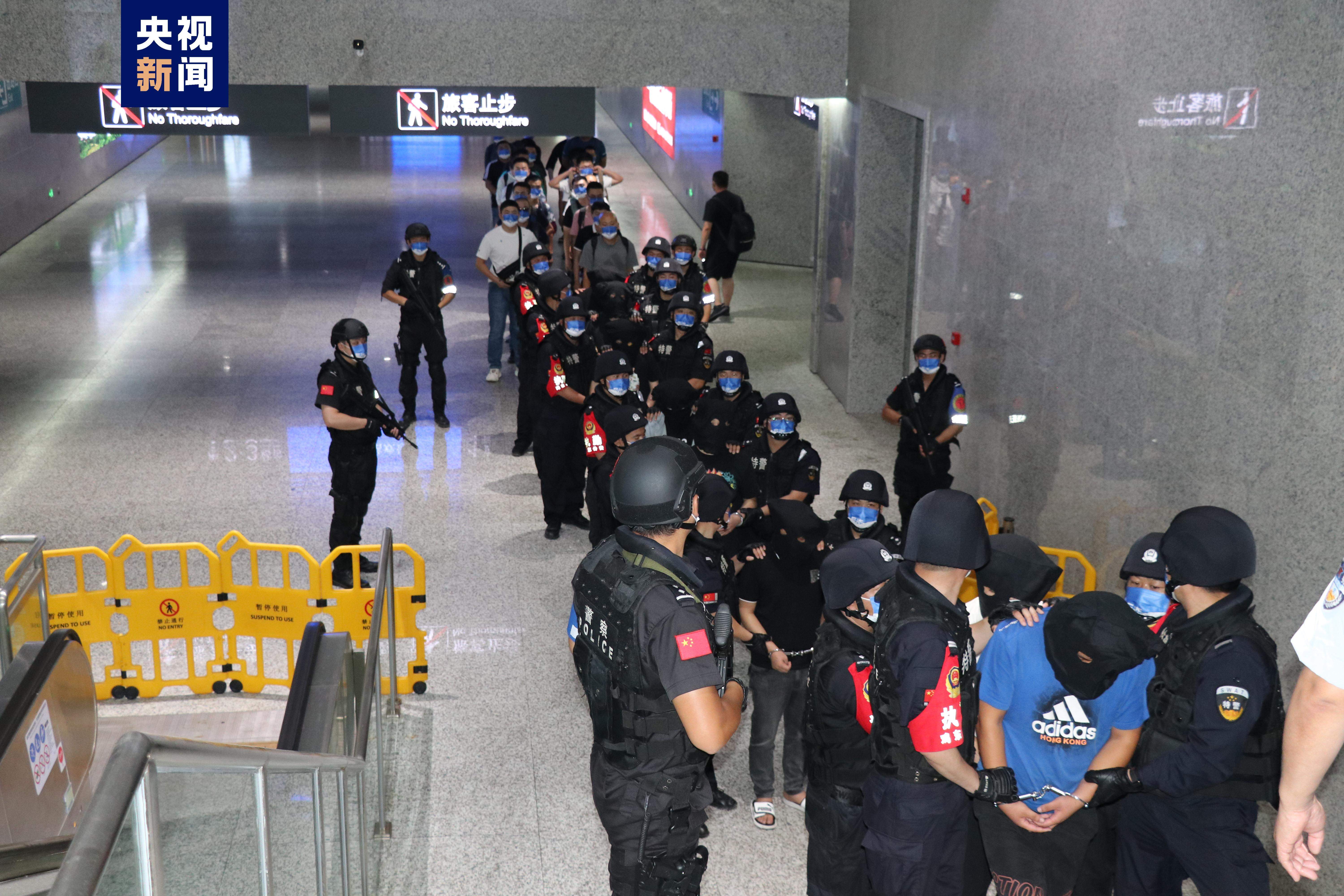 黑龙江鸡西:成功侦破一起特大系列侵犯公民个人信息案件