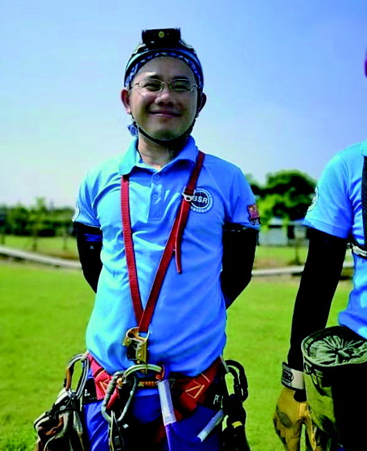 菏泽汉子尹起贺在广东救下17名驴友后牺牲，今天深圳送英雄