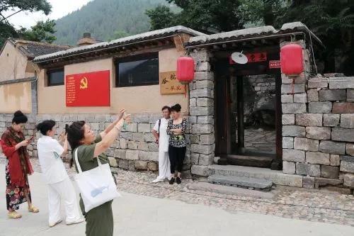 一枝一叶总关情丨骆驼湾：土豆香里话脱贫