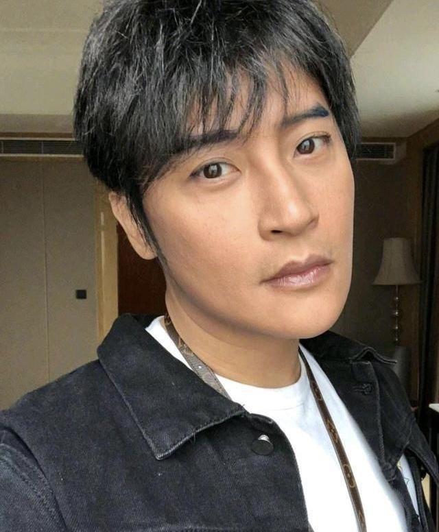 逆袭！陈志朋瘦10公斤后分享减肥菜单，曾被金星评价有点油腻