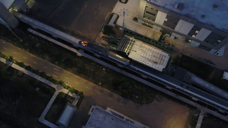 时速600公里，世界首套！地面最快交通工具来了→