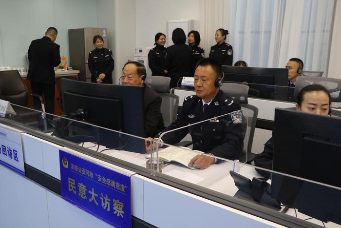 现场答复，限时解决！槐荫公安局长带队参加问政“安全感满意度”活动