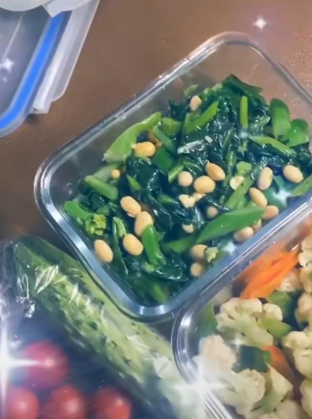 汪峰探班章子怡|【围观吃瓜】汪峰探班章子怡上热搜了?具体是怎么回事?