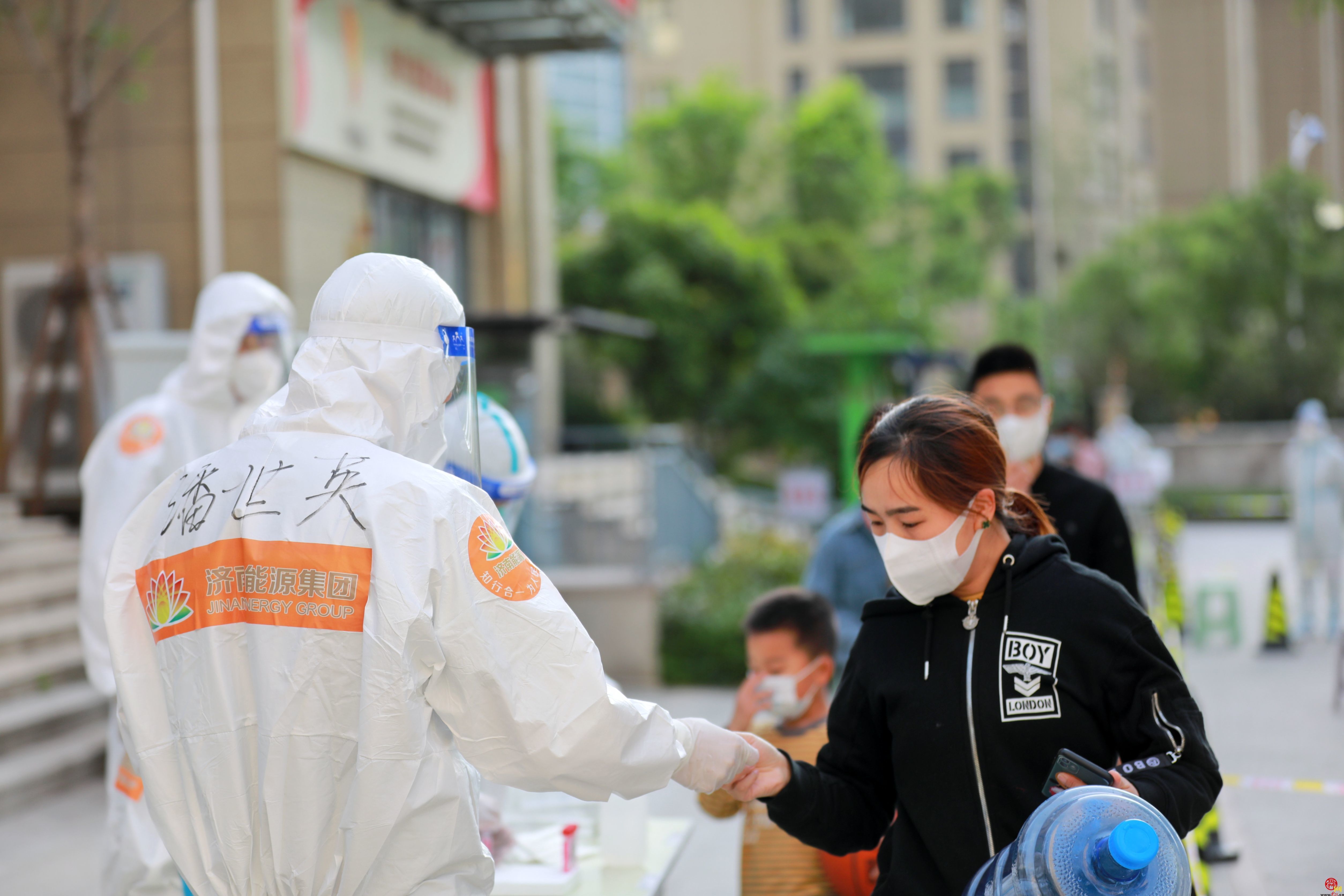 【能源力量】六小时轮班，全岗不下线