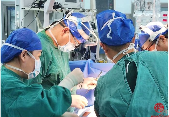 齐鲁医院完成全国首例心内科主导的人工心脏植入术
