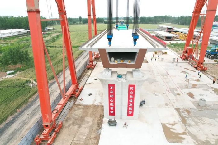全线首座合龙！济滨高铁完成跨河作战
