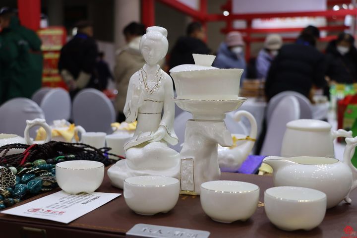 购古城好品，赏浓浓年味——古韵绣惠亮相2024章丘区特色产品展销推介会