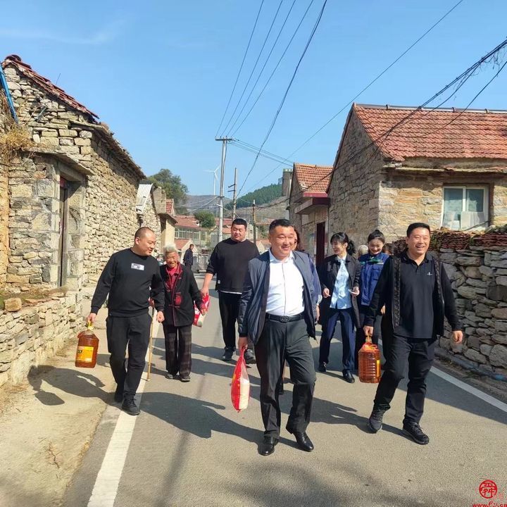 一诺“千斤”重  解题暖民心——一起来看官庄街道的“新”力量