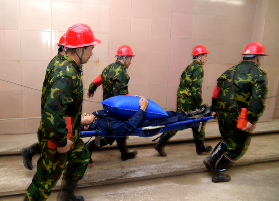 深入地下500米！济南首次举行矿井火灾应急救援演练