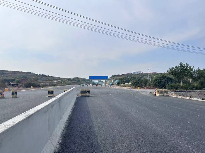 “公路+铁路”横跨黄河，聊泰铁路黄河公铁桥加速建设中