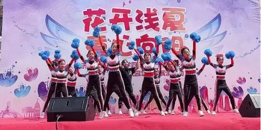 花开浅夏童心向阳，十亩园小学举行六一校园艺术节成果展