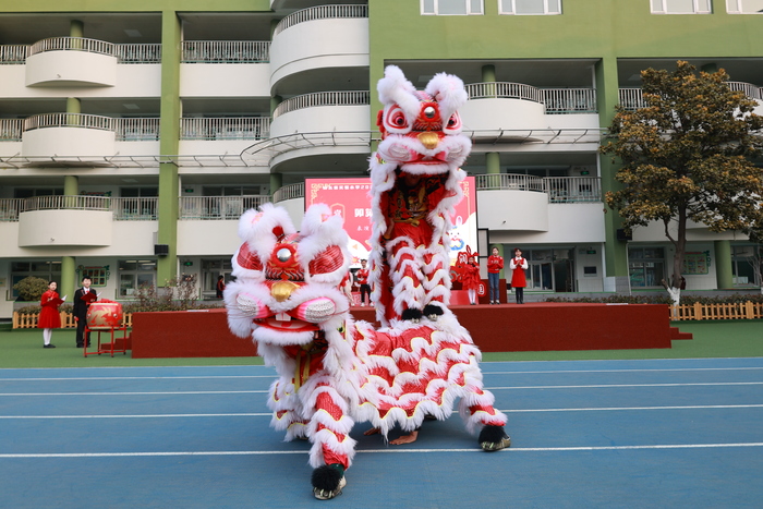 一场传统与现代的“交响” 这所120年老校迎来新学期