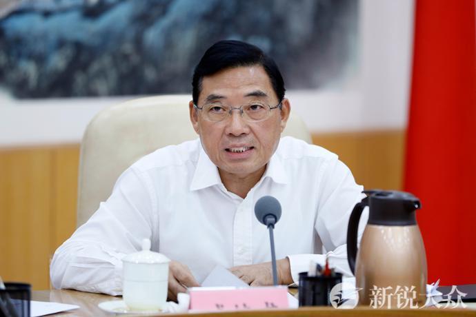 山东省委常委会召开“不忘初心、牢记使命”专题民主生活会