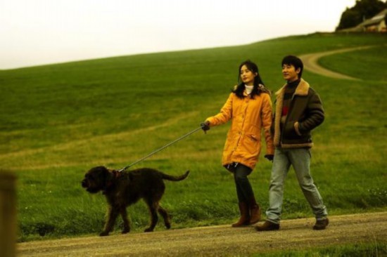 谭维维献唱《只有芸知道》 录音师保留一声叹息