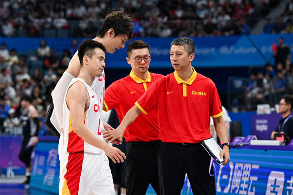 祝贺！中国男篮战胜韩国队挺进4强