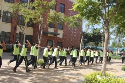 警钟长鸣 勿忘国耻 纪念“九·一八”事变89周年暨人防法规宣传教育进社区活动举行