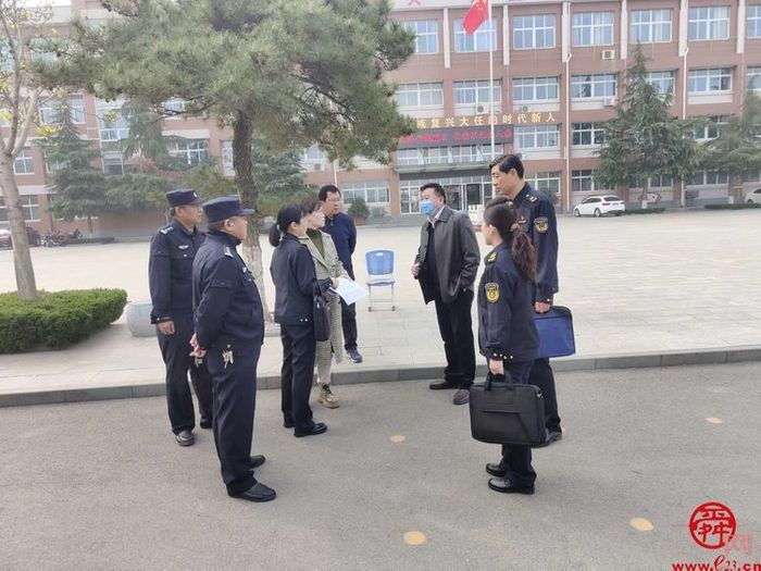 章丘区：净化校园周边文化环境 “扫黄打非”护苗成长