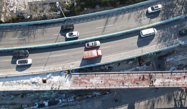 新建匝道“牵手”顺河高架路