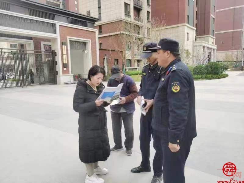 起步区开展普法进社区活动 打造家门口的“城管工作站”