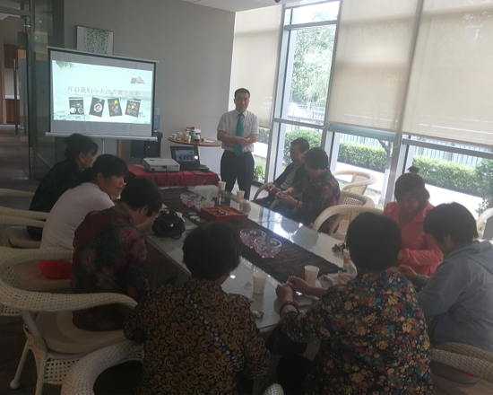 【网络中国节】燕山新居社区开展“多彩香囊庆端午”活动