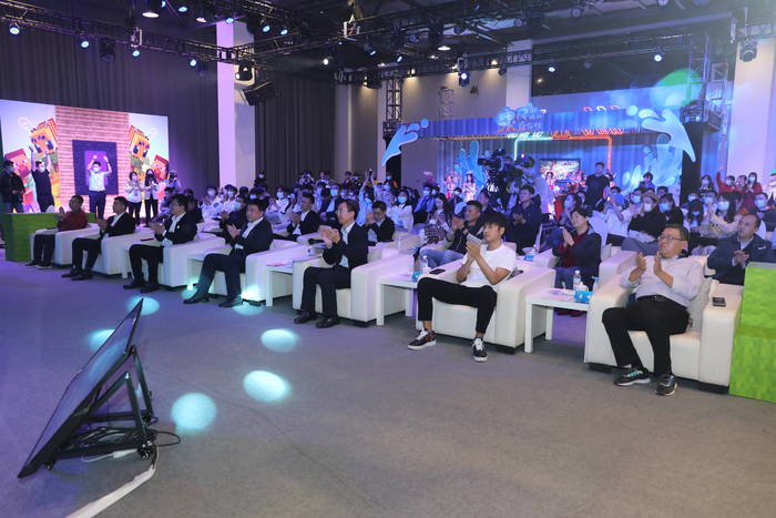 百年红色齐鲁·竞放复兴未来